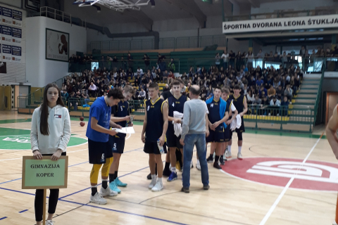 certrfinale kosarka dijaki-1 17-18