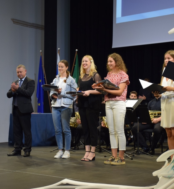 Prireditev Slovo od maturantov 2019-2020