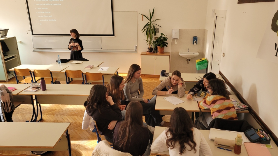 Ustvarjalna delavnica z Lariso Javernik